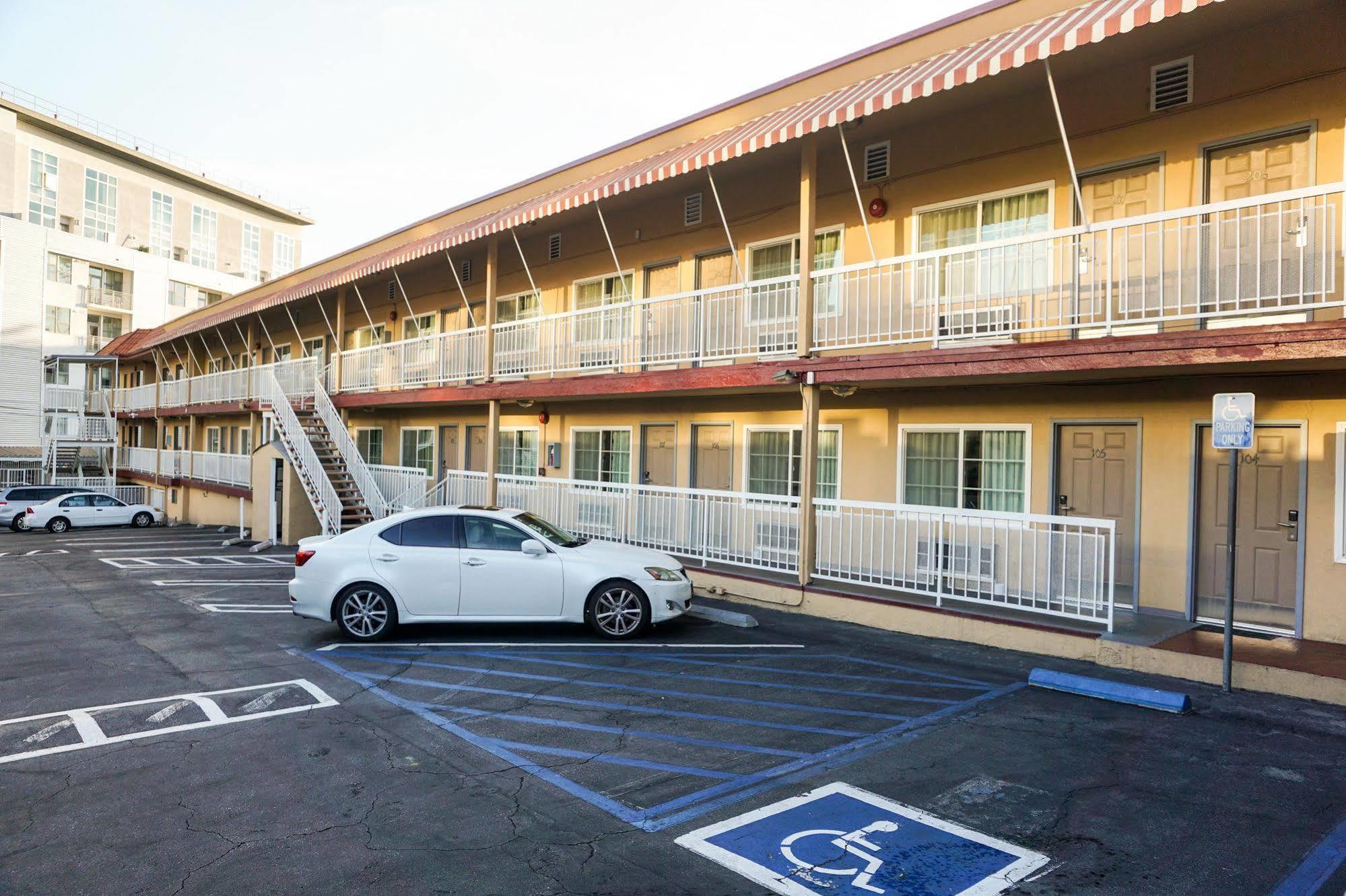 Hollywood La Brea Inn Лос Анджелис Екстериор снимка