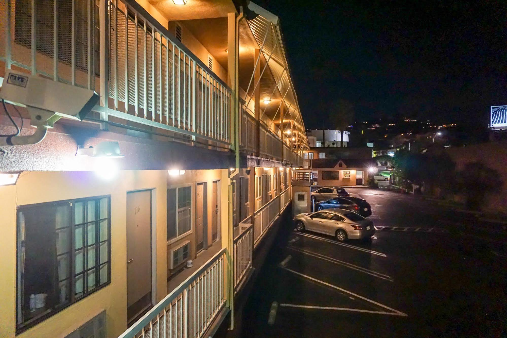 Hollywood La Brea Inn Лос Анджелис Екстериор снимка